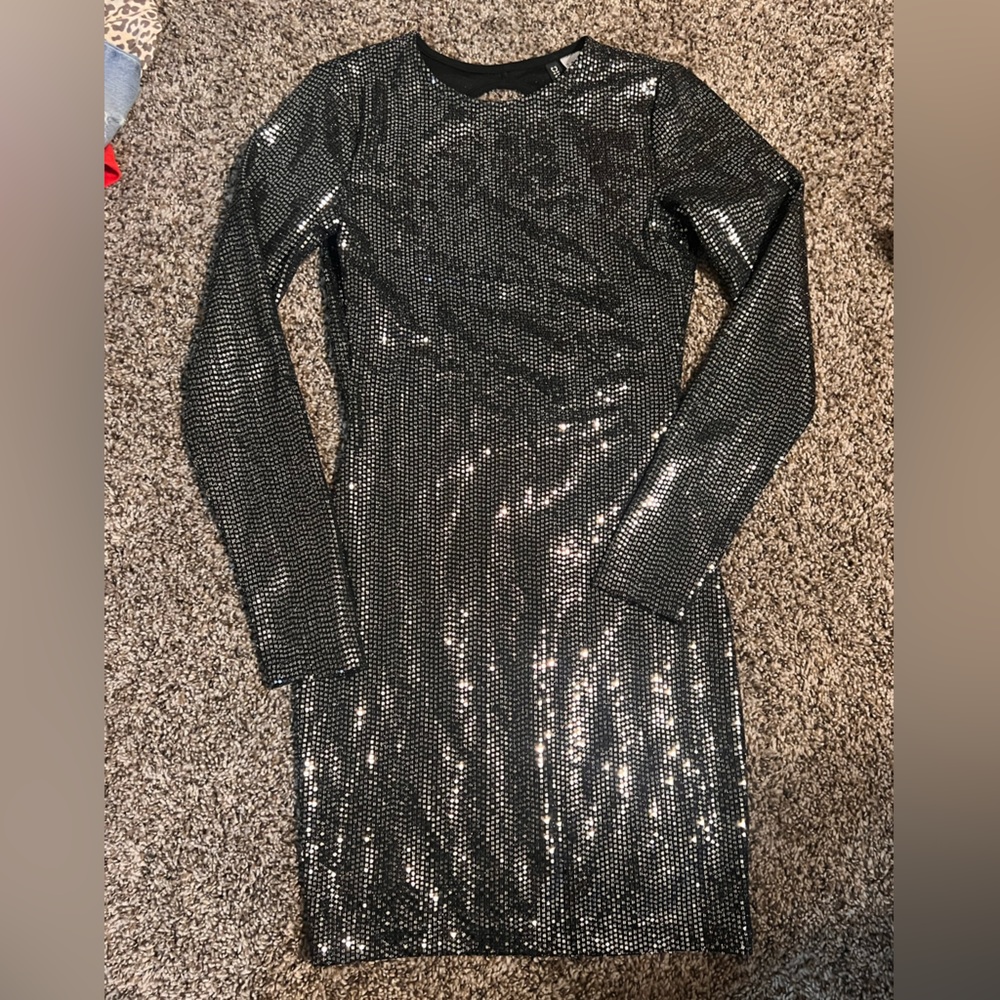 H&M XS sequin dress with open back